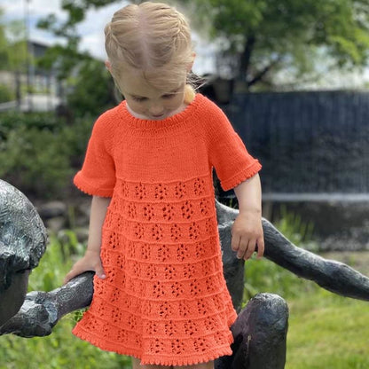 Strikk The Look: Lissy-kjole oransje