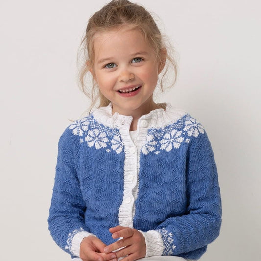 Strikk The Look: Lydia-jakke barn kongeblå