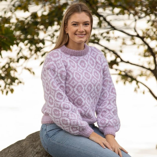 Strikk The Look: Max-genser lys lilla
