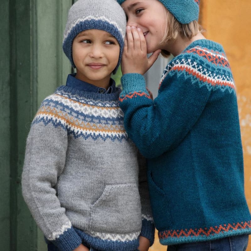 Strikk The Look: Nikko-genser og lue grå