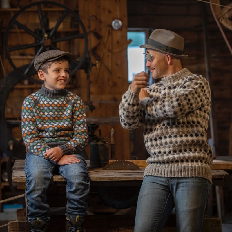Strikk The Look: Oppfinner-genseren barn stålgrå