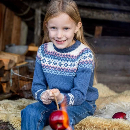 Strikk The Look: Rikke-genser barn denim